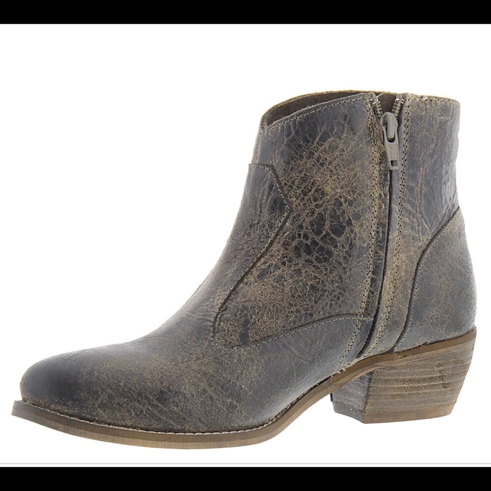 Diba True Plen Tee Booties